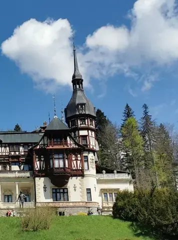 PROJECTION - LA ROUMANIE - LOÏC ROUSSEAU