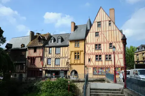 La cité Plantagenêt