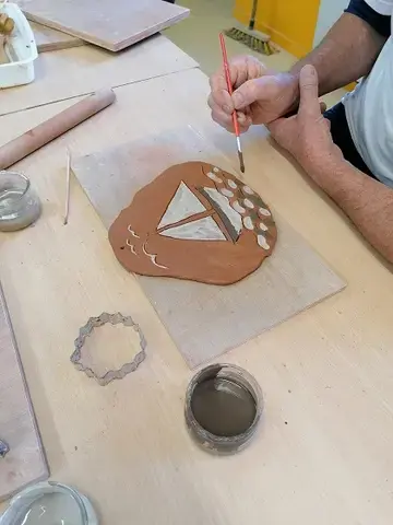 Atelier décor sur biscuit