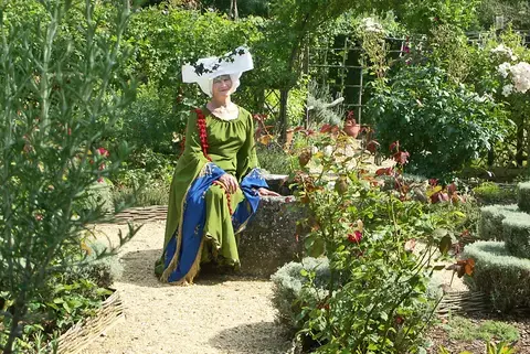 Journées Européennes du Patrimoine - Visite du manoir de Sourches et ses jardins