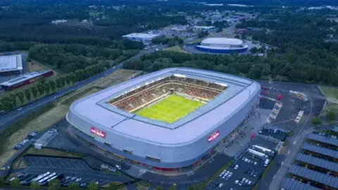 LE MANS FC - RC LORIENT