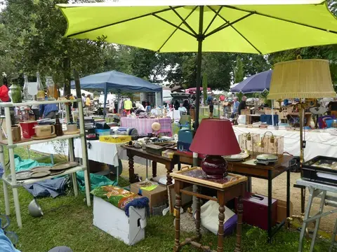 Vide grenier