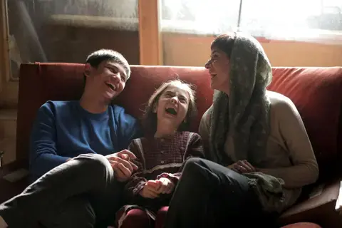 Ciné-échange - Woman and child