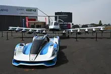 Présentation du Dragonfly, premier avion à hydrogène en Sarthe