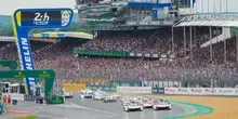 Le départ des 24 Heures du Mans lancé par Roger Federer ! 