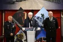 Dominique Le Mèner, Président du Conseil départemental et du SDIS 72, Sébastien Jallet, Préfet, et Christophe Frerson, Colonel Hors Classe et directeur départemental du SDIS 72