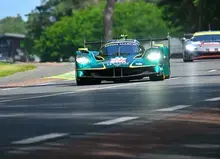Aston Martin et Toyota s'illustrent lors de la Journée Test des 24 Heures du
Mans