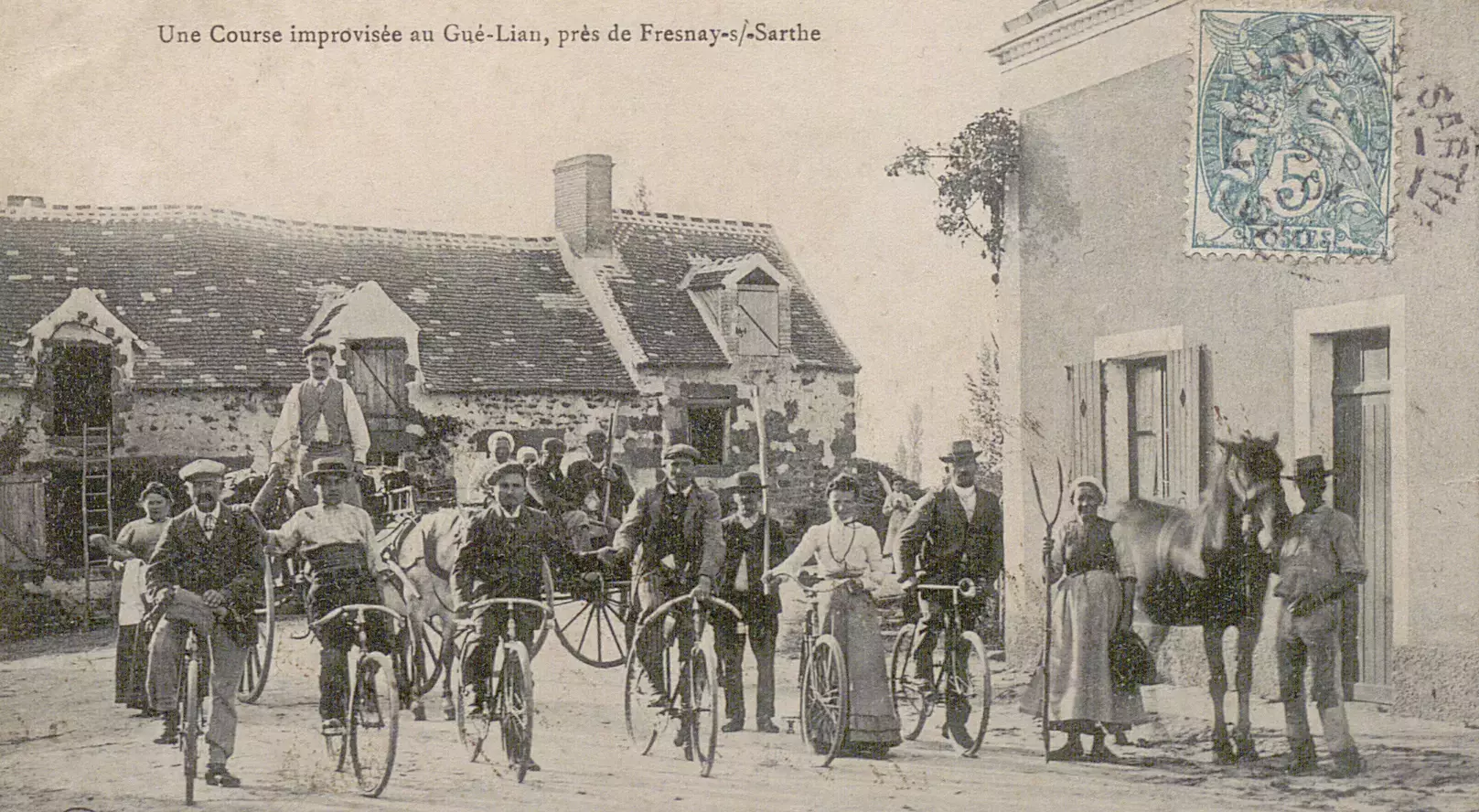 Course cycliste près de Fresnay-sur-Sarthe