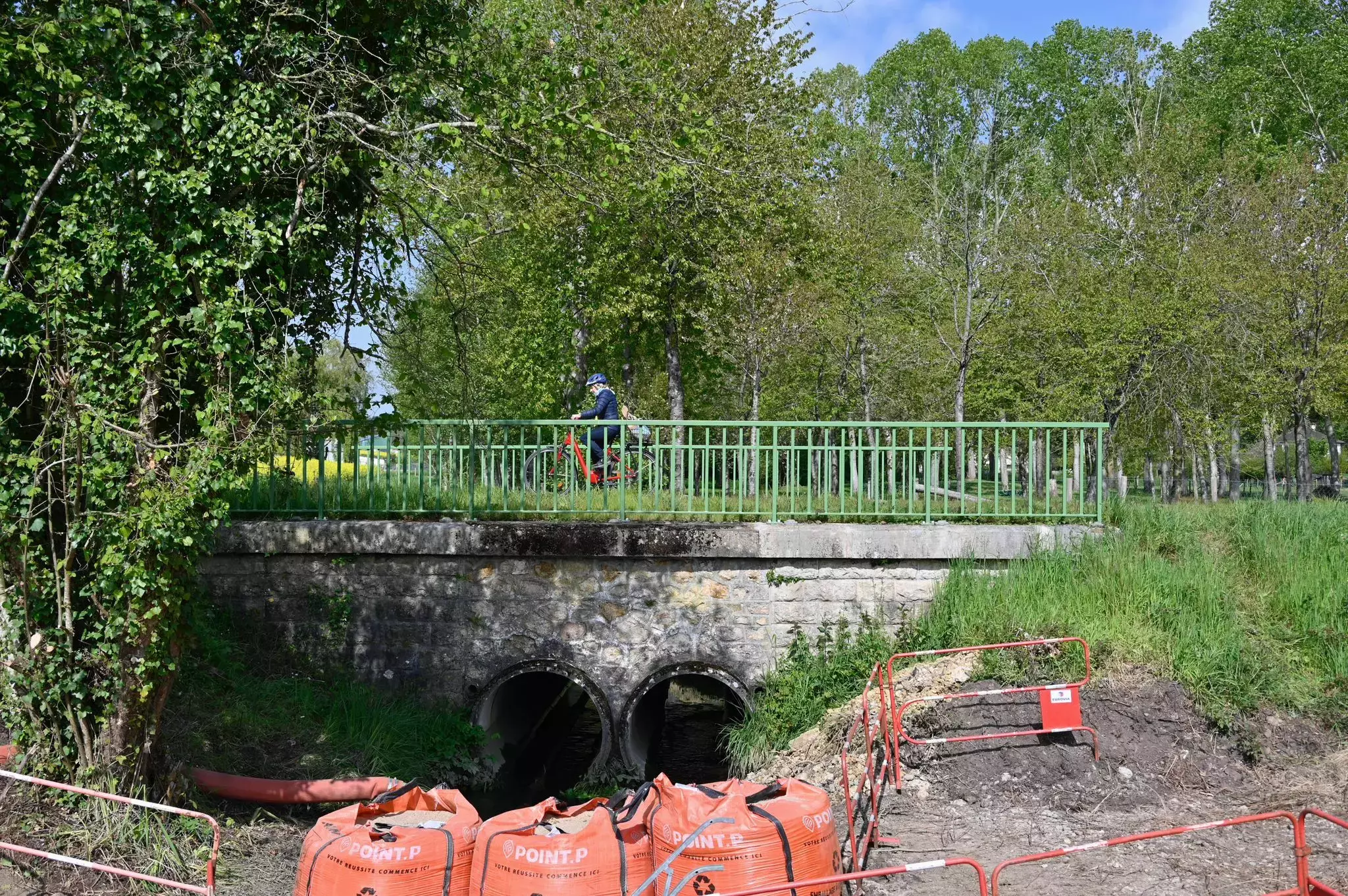 Pont sur la Livonnière : le chantier