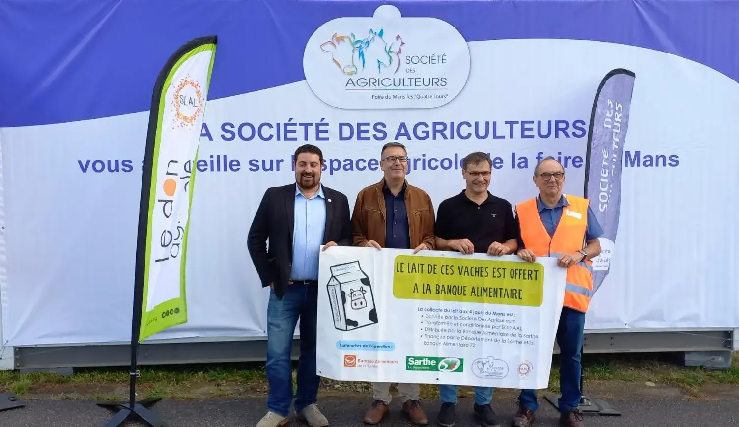 La collecte de lait solidaire à la foire du Mans