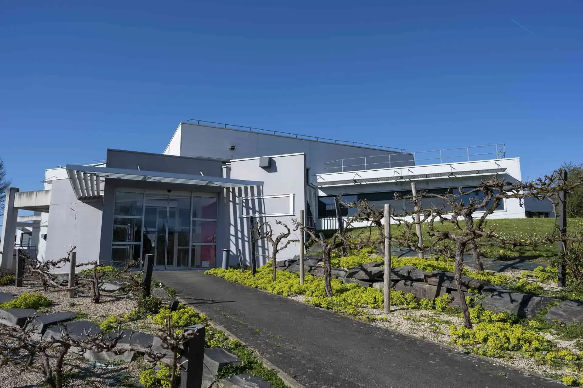 Sablé-sur-Sarthe : La Virgule, espace socio-économique