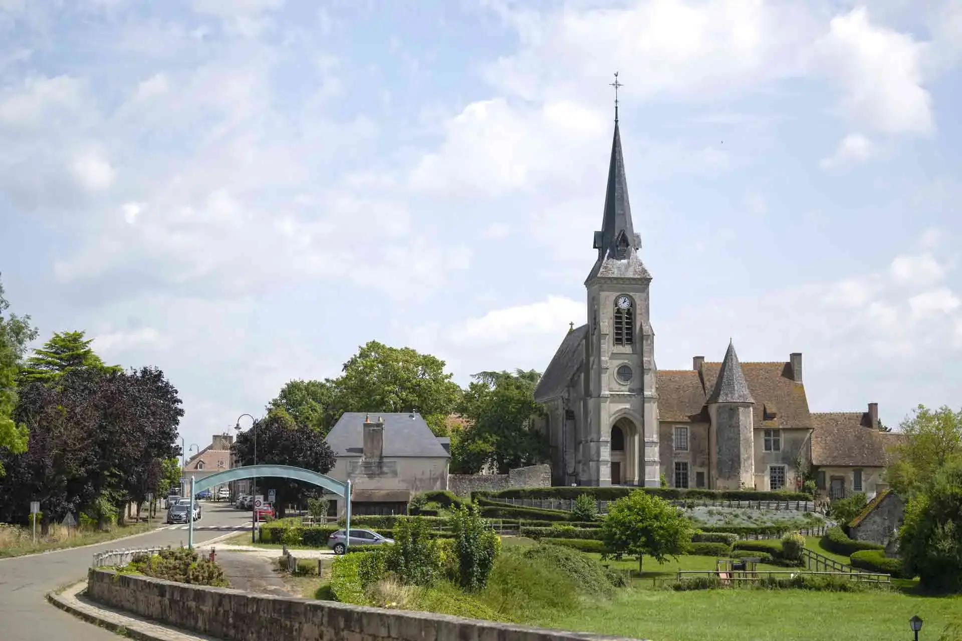 Saint-Marceau : enfouissement de réseaux