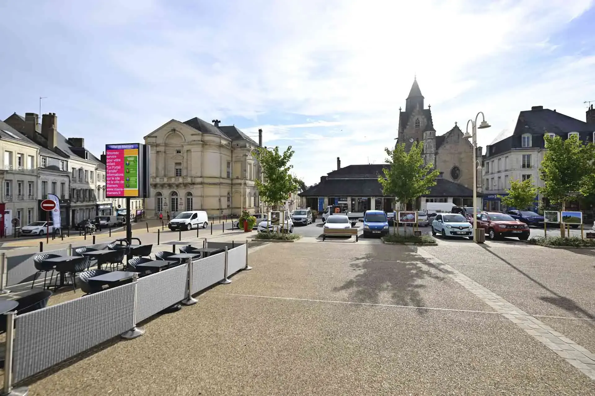Mamers : embellissement de la place Carnot