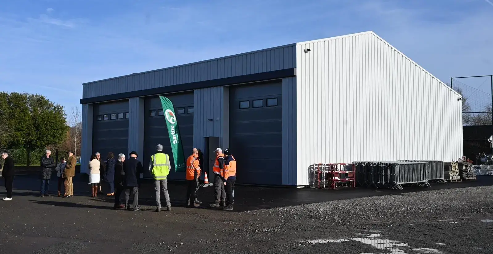 Inauguration d'un nouveau bâtiment technique à Sargé-lès-Le-Mans