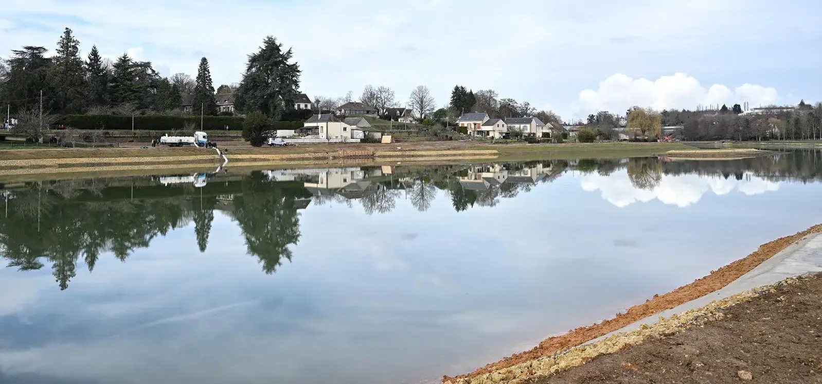 Le lac de Saint-Calais a été préservé et remis en eau
