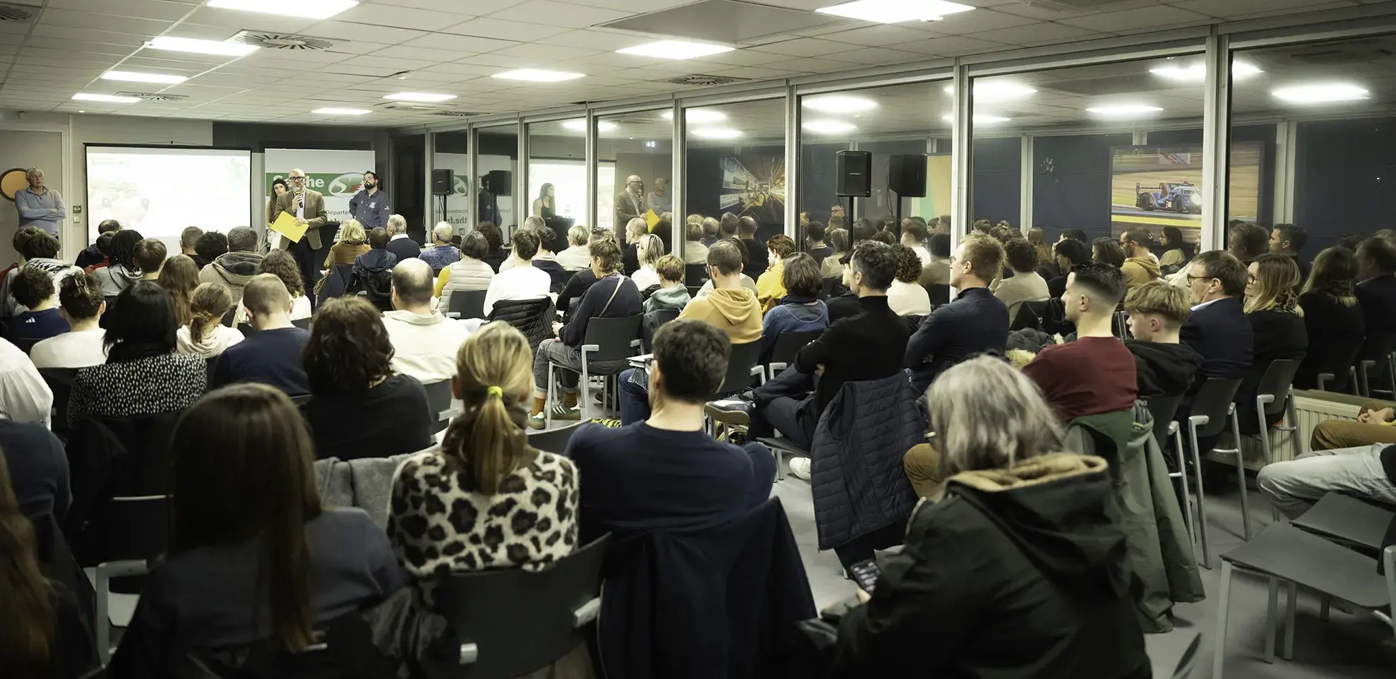 Le Département sensibilise les sportifs de haut niveau à la nutrition